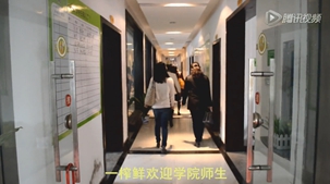 中國(guó)地質(zhì)大學(xué)教授探討一榨鮮品牌策略|一榨鮮玉米汁