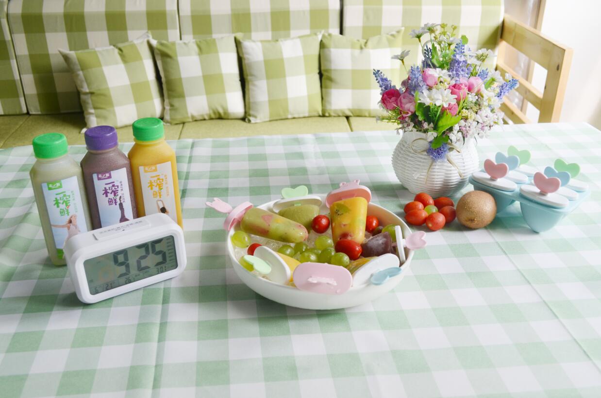 炎炎夏日如何DIY一榨鮮谷物飲料棒冰